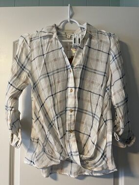 Blu Pepper Cream Plaid Button-Down Shirt with Blue and Tan Accents